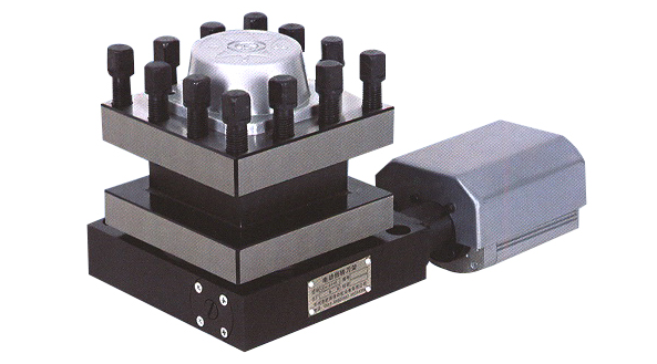 1  立式四工位电动刀架